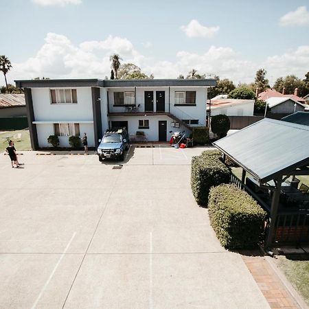 Colonial Motel 里士满 外观 照片